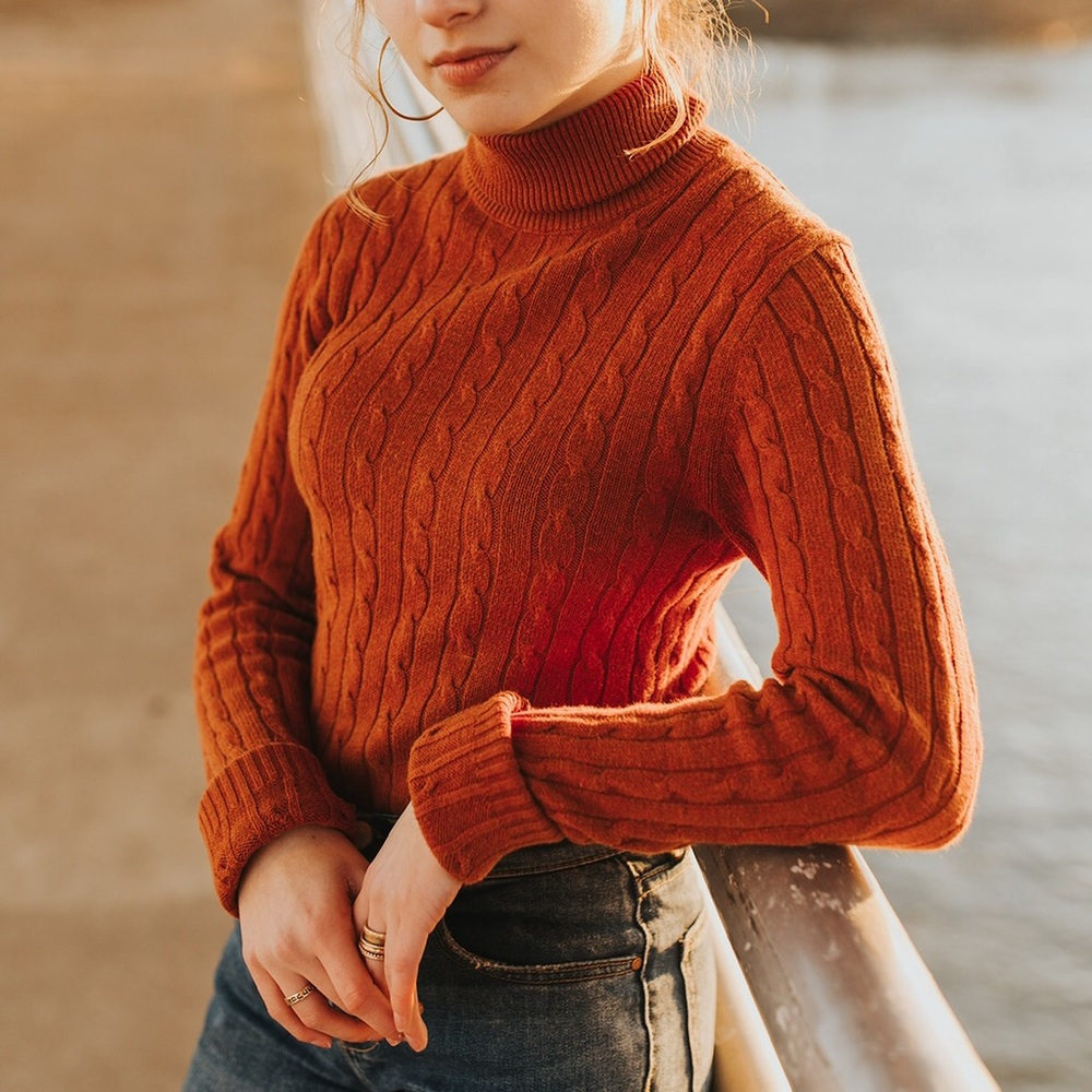 Gap Fitted Ribbed Turtleneck Sweater